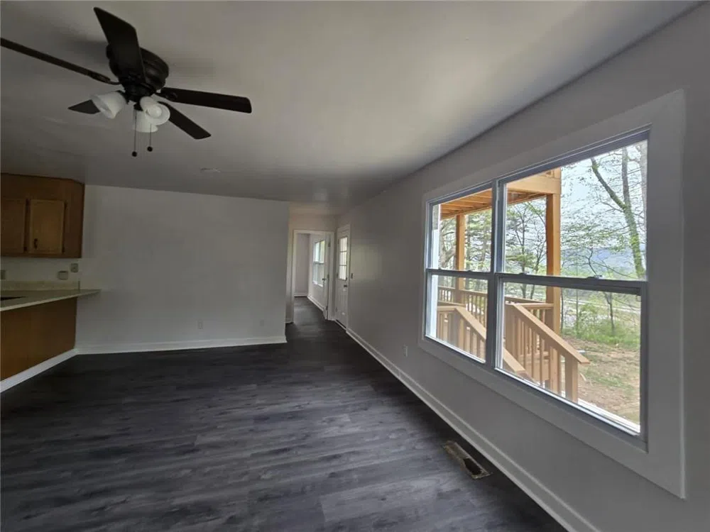 240 Varnes Lane Lakemont, GA 30552