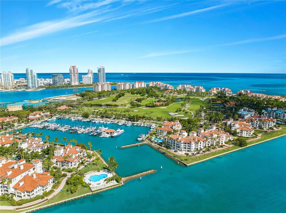 5242 Fisher Island Dr #5242 Miami Beach, FL 33109