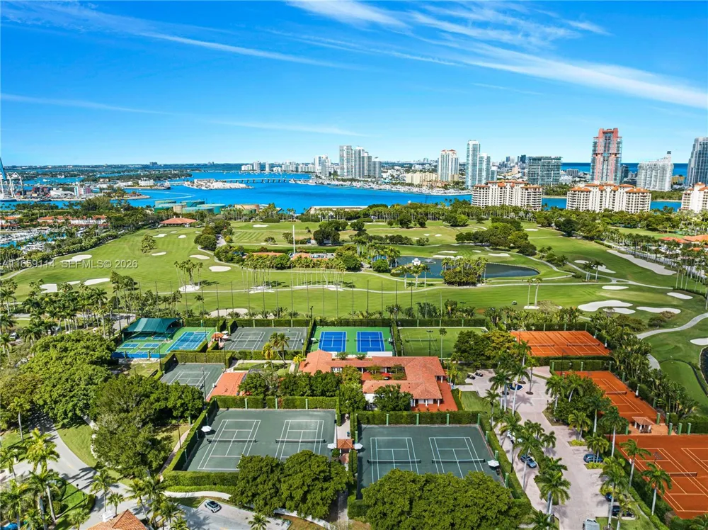 5242 Fisher Island Dr #5242 Miami Beach, FL 33109