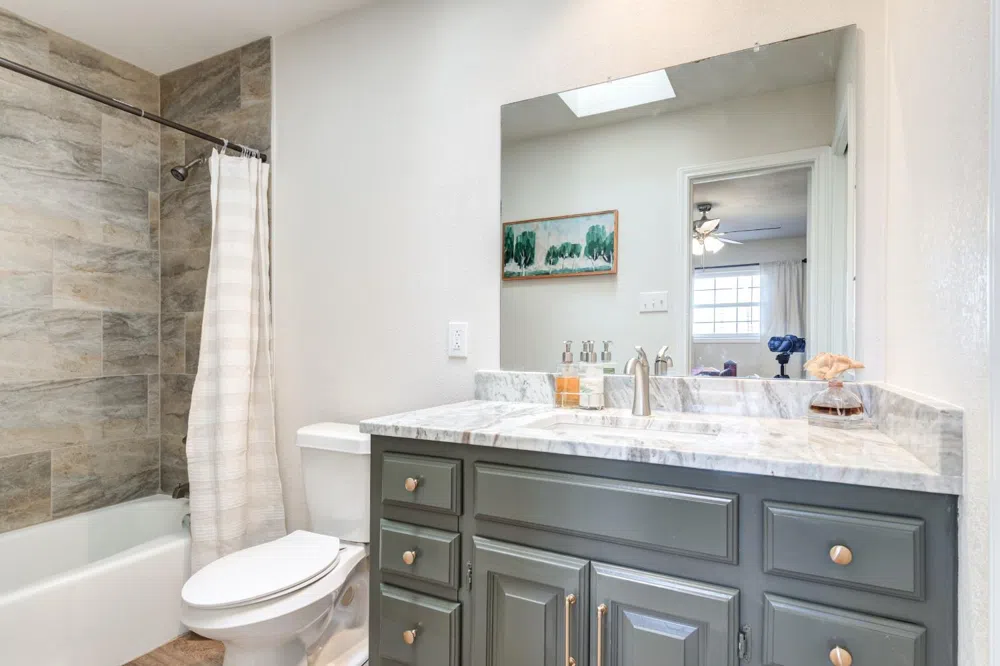 325 Sand Creek Southland, TX 79364