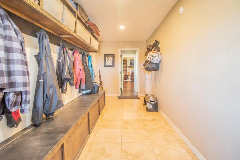 7910 County Road 7700 Wolfforth, TX 79382