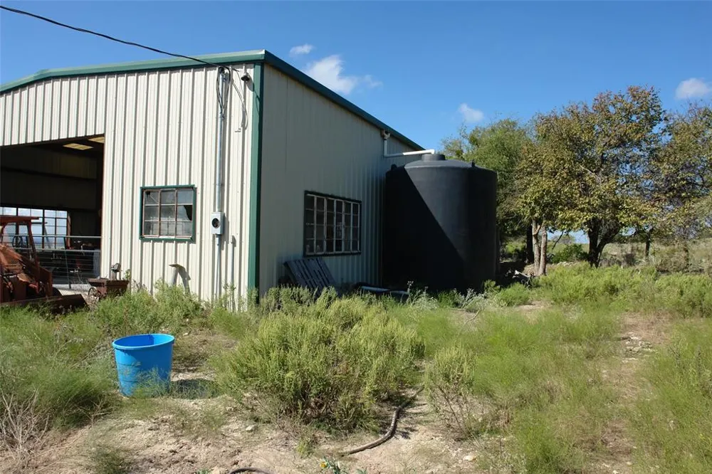 131 County Road 317 Goldthwaite, TX 76844