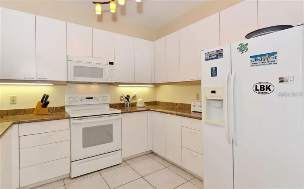 655 CEDARS COURT #655 Longboat Key, FL 34228