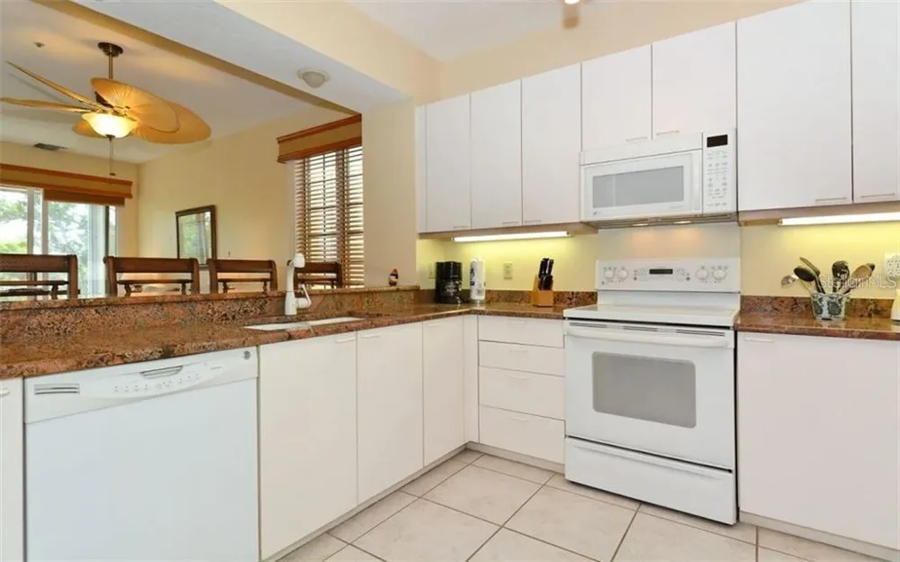 655 CEDARS COURT #655 Longboat Key, FL 34228