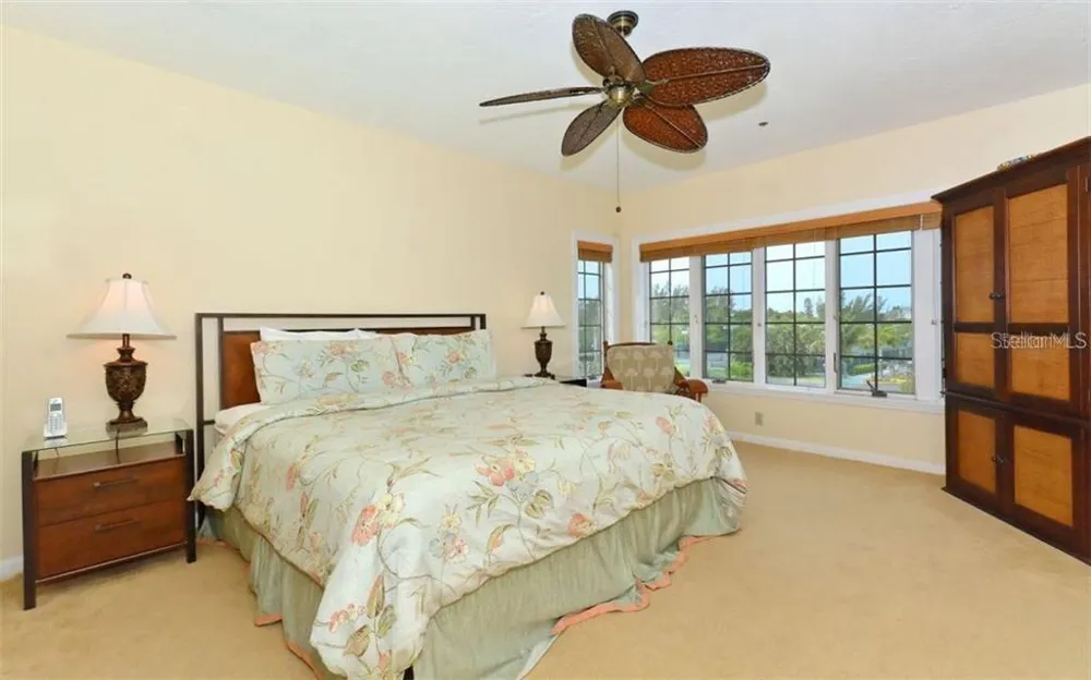 655 CEDARS COURT #655 Longboat Key, FL 34228