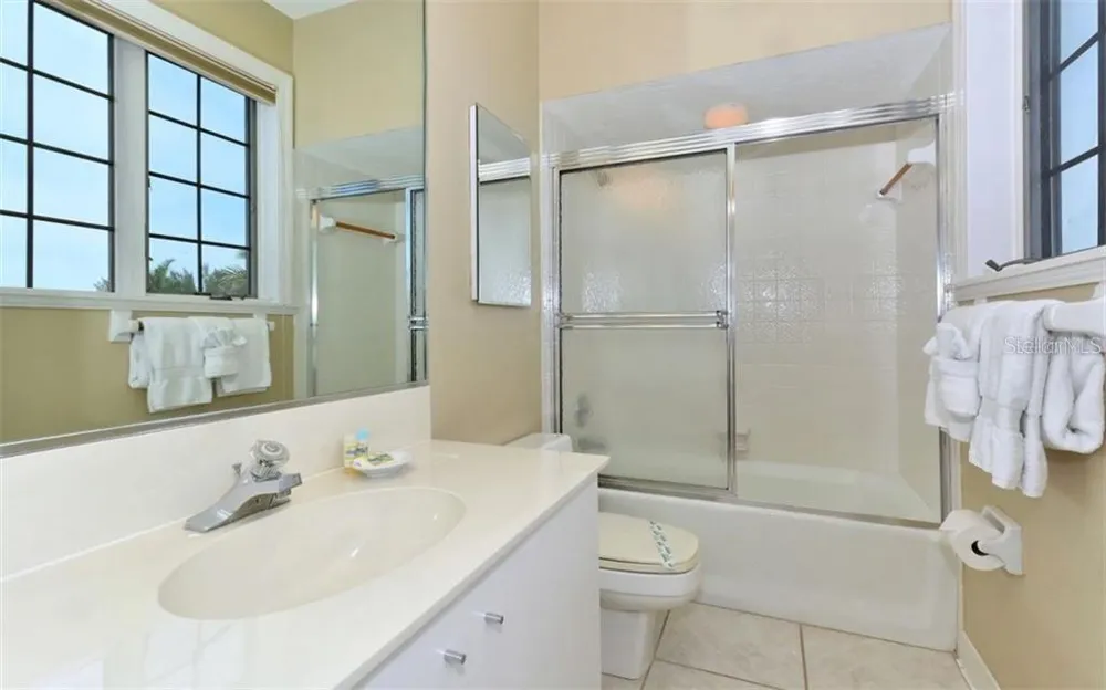655 CEDARS COURT #655 Longboat Key, FL 34228
