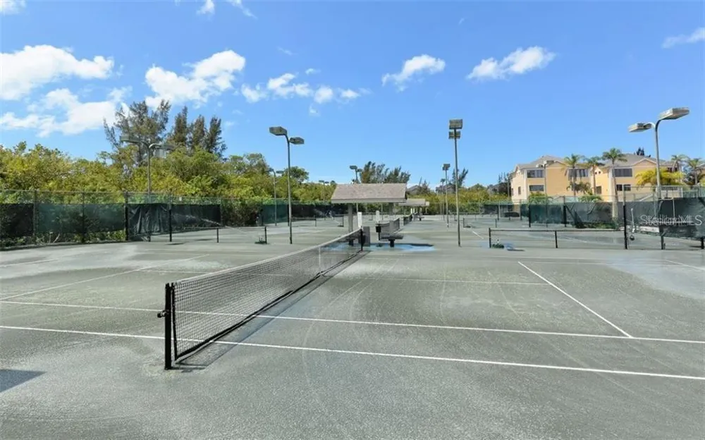 655 CEDARS COURT #655 Longboat Key, FL 34228