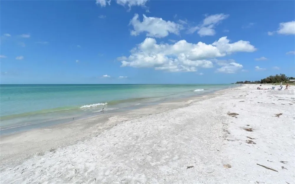 655 CEDARS COURT #655 Longboat Key, FL 34228
