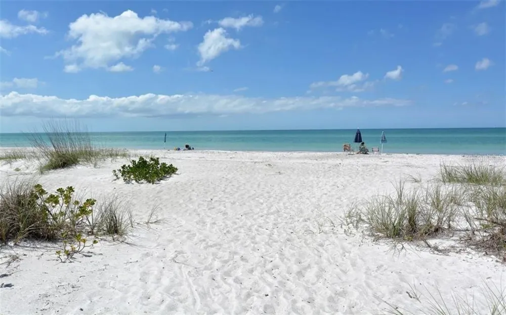 655 CEDARS COURT #655 Longboat Key, FL 34228