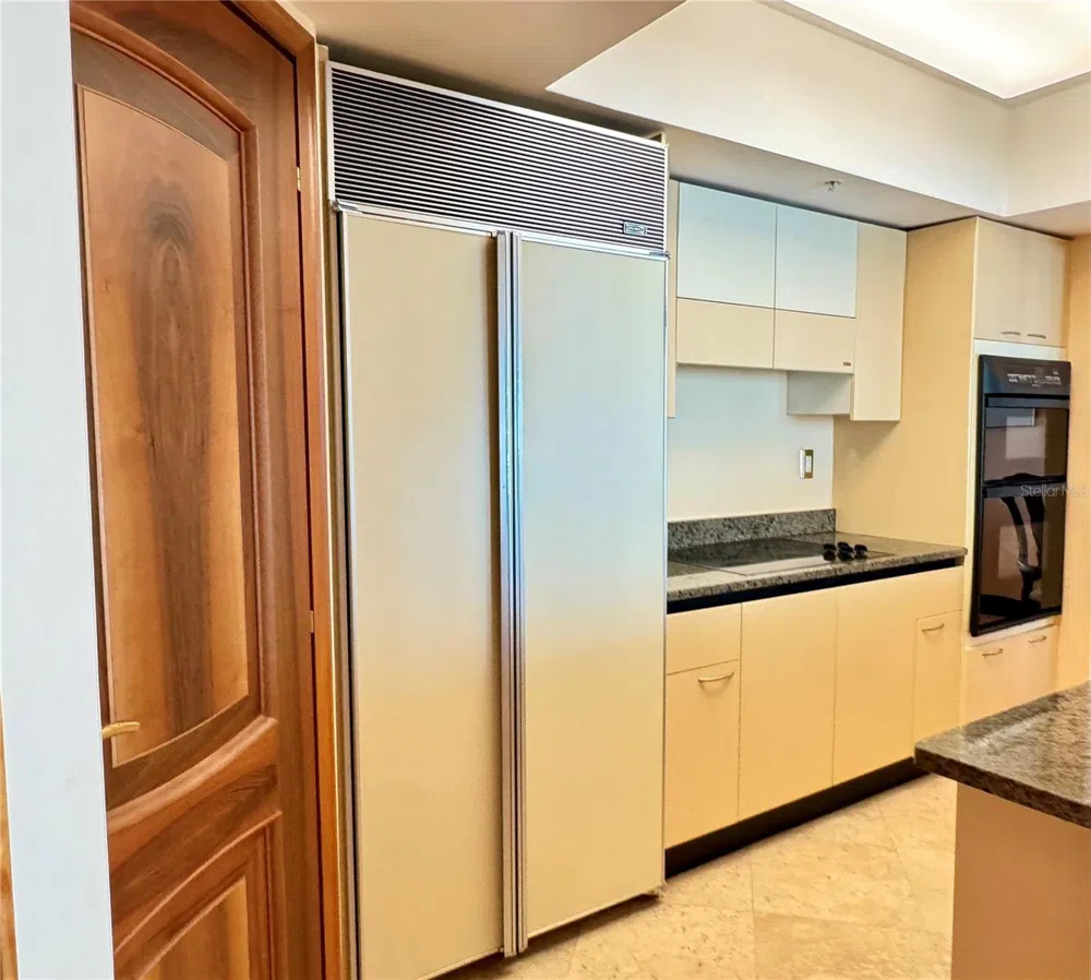 1500 OCEAN DRIVE #905 Miami Beach, FL 33139