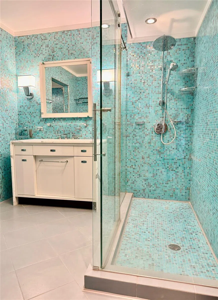 1500 OCEAN DRIVE #905 Miami Beach, FL 33139