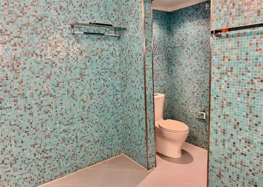 1500 OCEAN DRIVE #905 Miami Beach, FL 33139