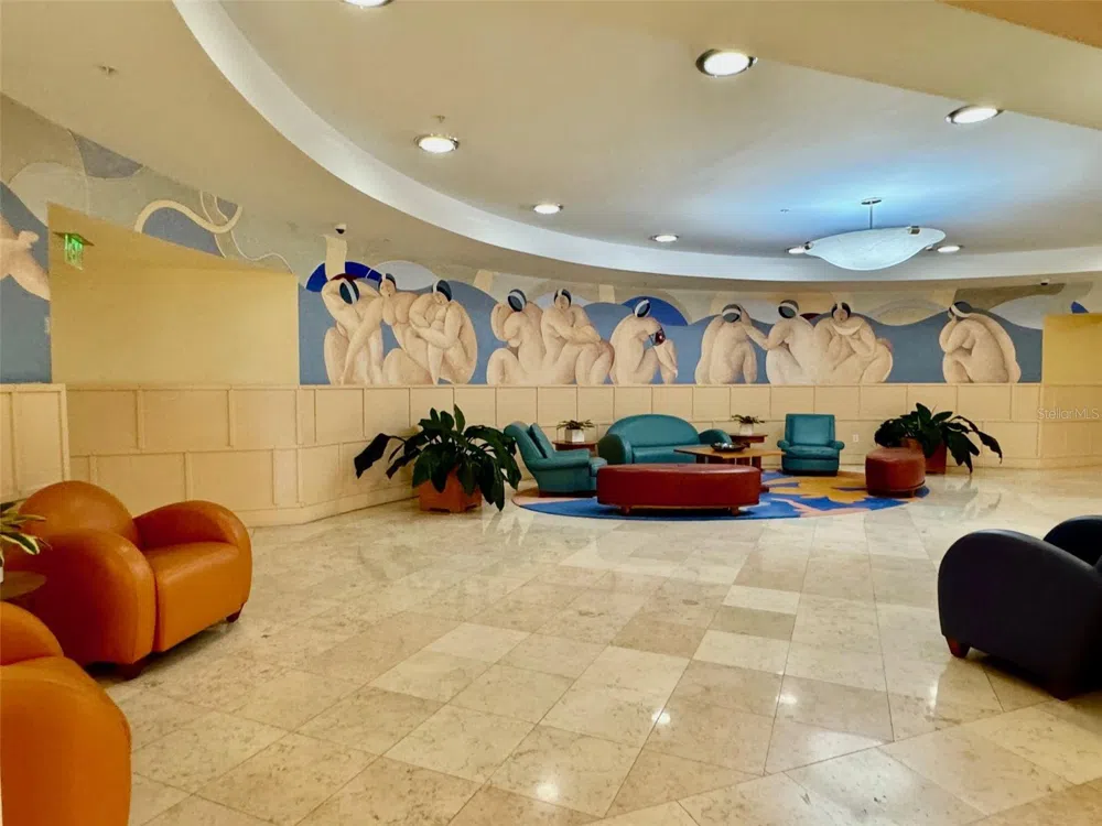 1500 OCEAN DRIVE #905 Miami Beach, FL 33139