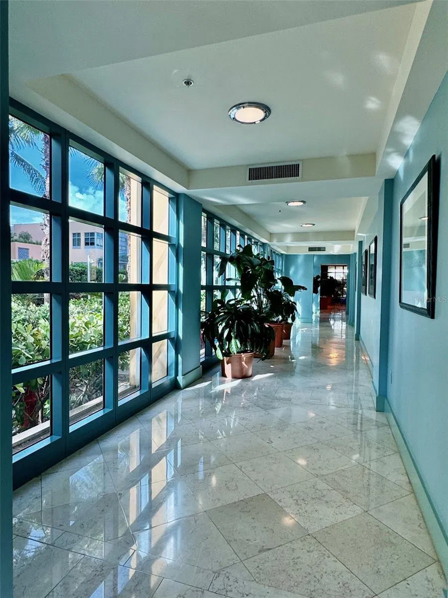 1500 OCEAN DRIVE #905 Miami Beach, FL 33139