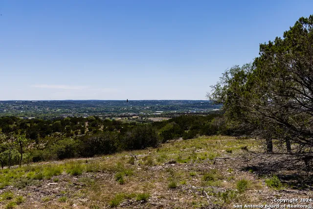 179 Countless Views Dr Kerrville, TX 78028