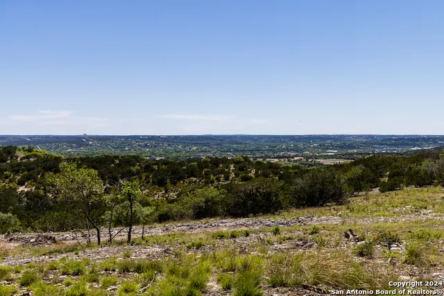 179 Countless Views Dr Kerrville, TX 78028