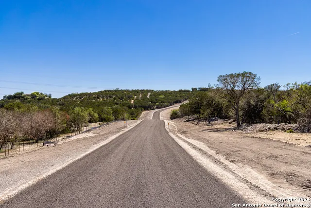 179 Countless Views Dr Kerrville, TX 78028
