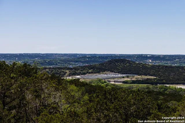 179 Countless Views Dr Kerrville, TX 78028