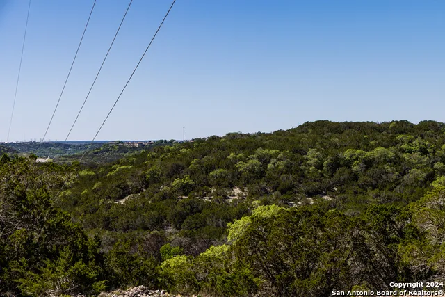 179 Countless Views Dr Kerrville, TX 78028