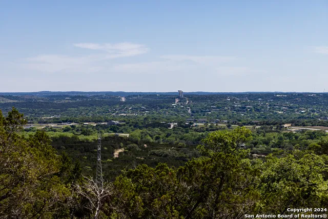 179 Countless Views Dr Kerrville, TX 78028