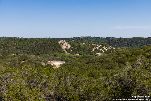 179 Countless Views Dr Kerrville, TX 78028