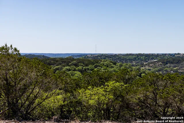 179 Countless Views Dr Kerrville, TX 78028
