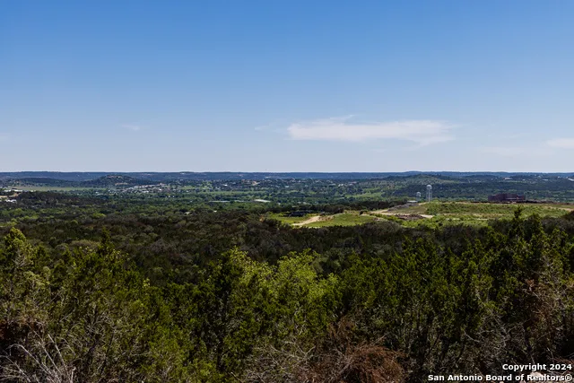179 Countless Views Dr Kerrville, TX 78028