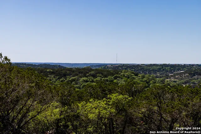 179 Countless Views Dr Kerrville, TX 78028