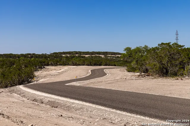 179 Countless Views Dr Kerrville, TX 78028