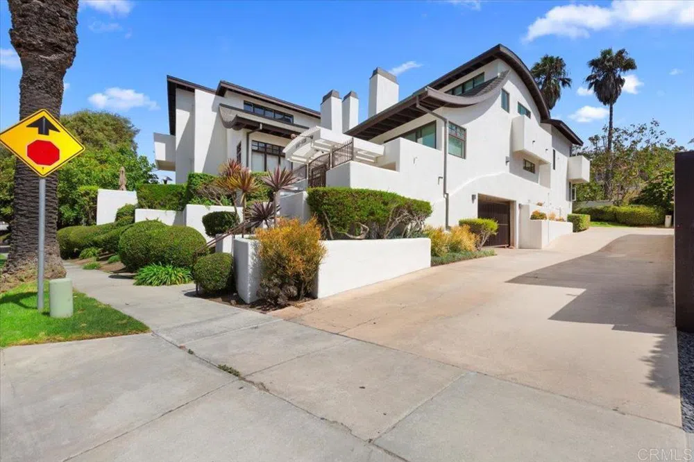 1733 Coast Del Mar, CA 92014