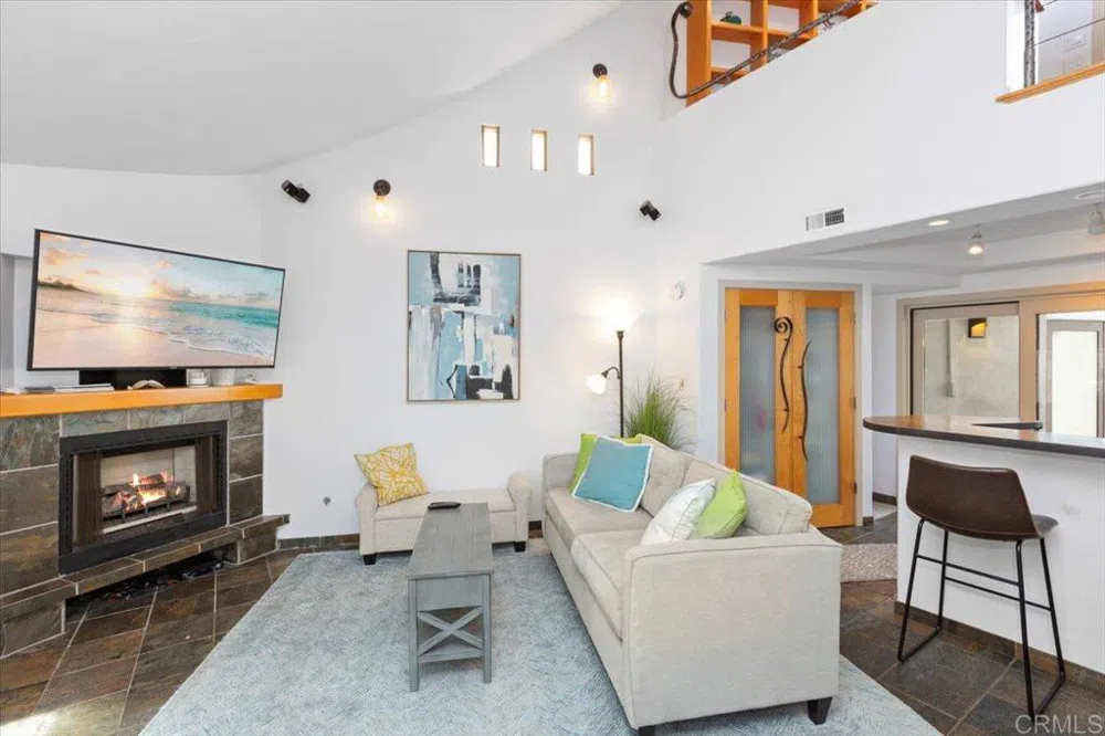 1733 Coast Del Mar, CA 92014