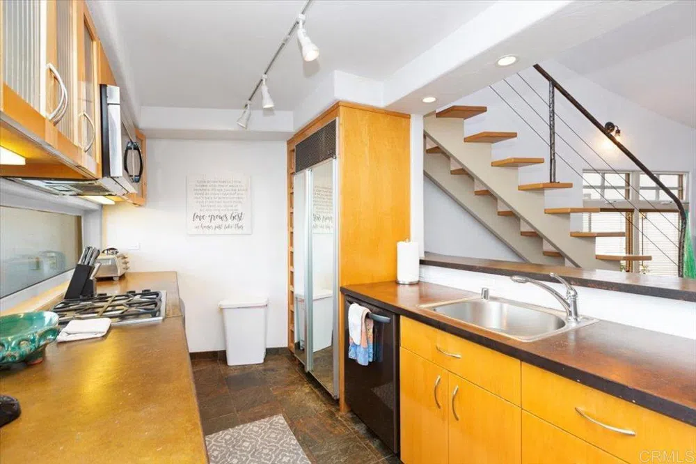1733 Coast Del Mar, CA 92014