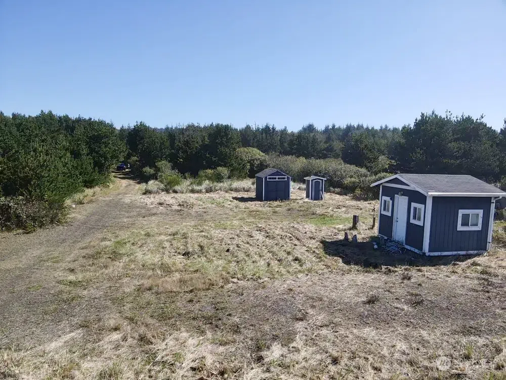 2081 State Route 105 Highway Grayland, WA 98547