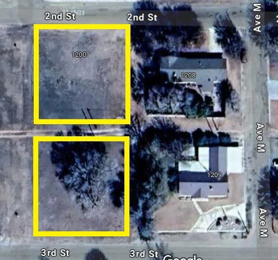 1200 2nd Street Plains, TX 79355