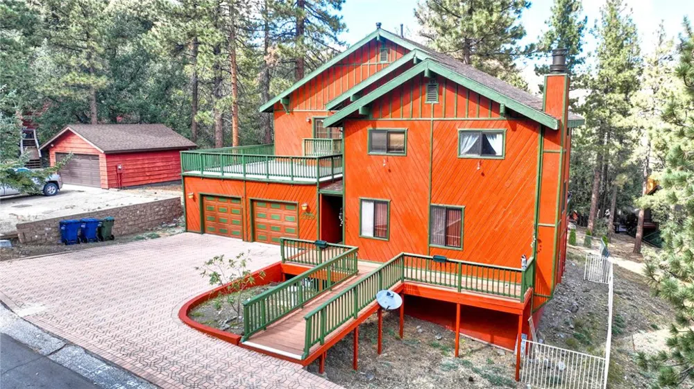 23109 Cardinal Road Wrightwood, CA 93563