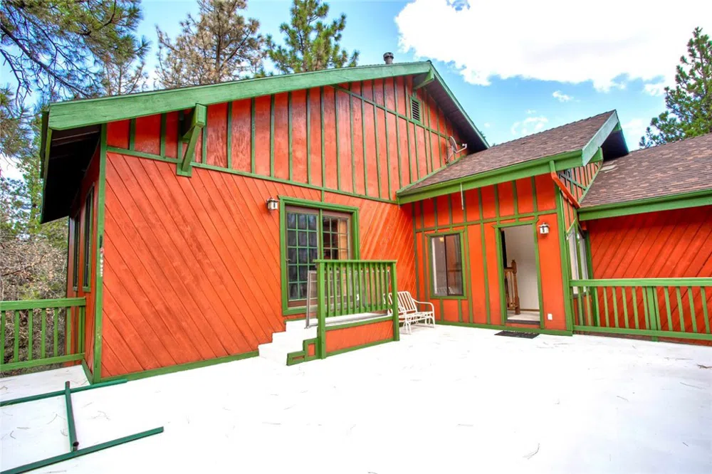 23109 Cardinal Road Wrightwood, CA 93563