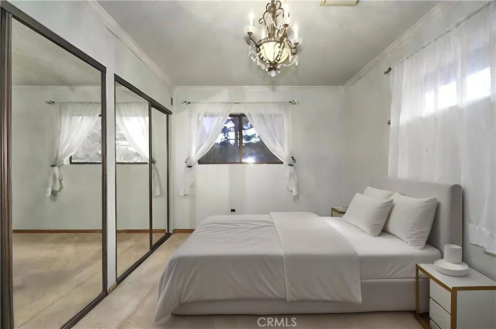 23109 Cardinal Road Wrightwood, CA 93563