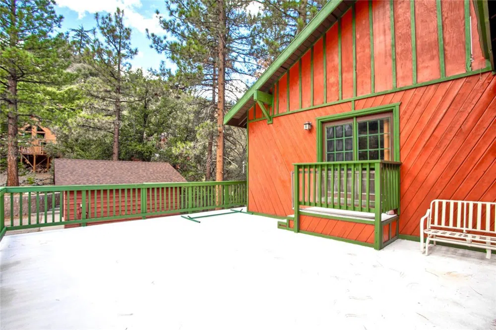 23109 Cardinal Road Wrightwood, CA 93563