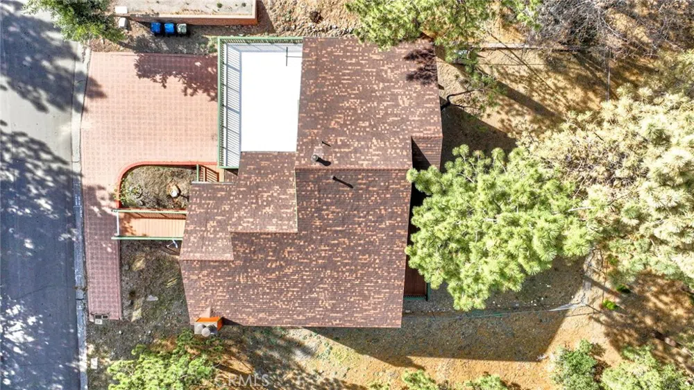 23109 Cardinal Road Wrightwood, CA 93563