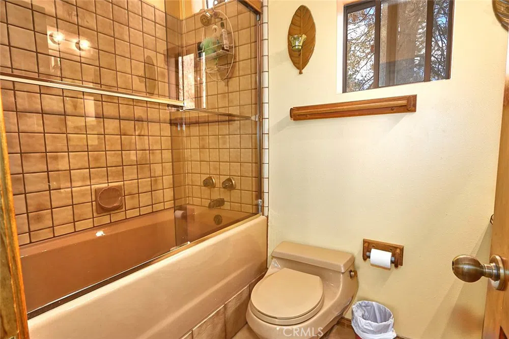 23109 Cardinal Road Wrightwood, CA 93563