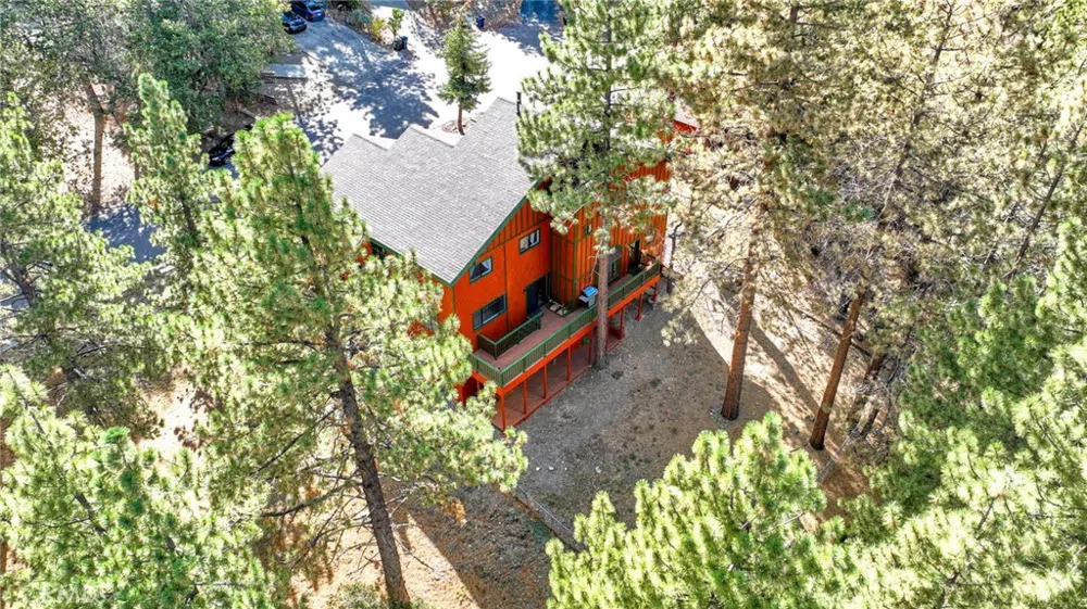 23109 Cardinal Road Wrightwood, CA 93563