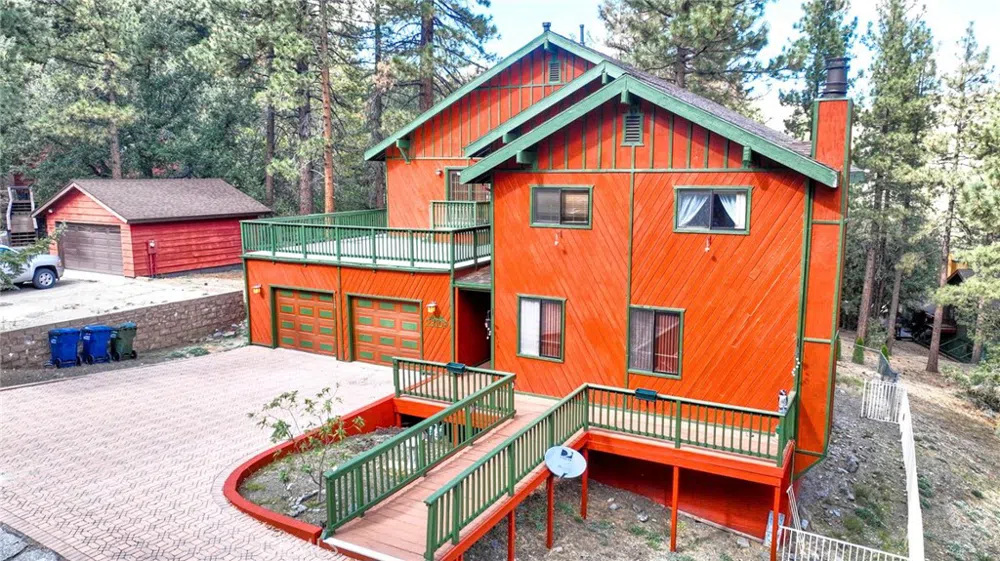 23109 Cardinal Road Wrightwood, CA 93563