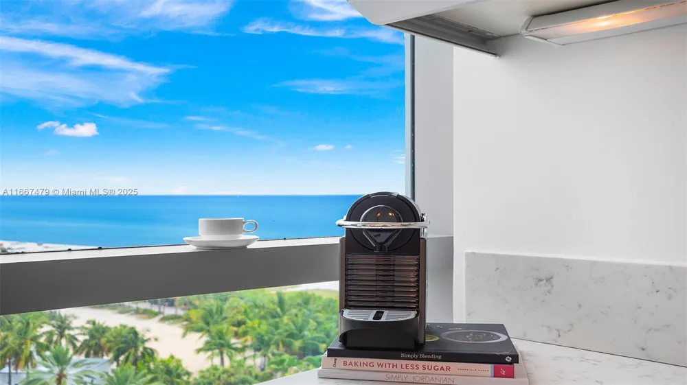 101 20th St Th B #TH-B 1505 Miami Beach, FL 33139