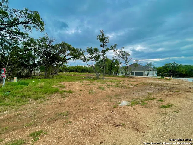 213 TRAPPERS LN New Braunfels, TX 78132