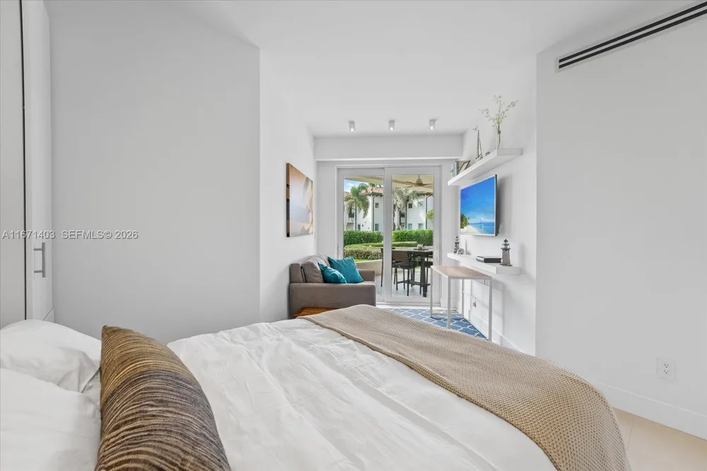 15713 Fisher Island Dr #15713 Miami Beach, FL 33109