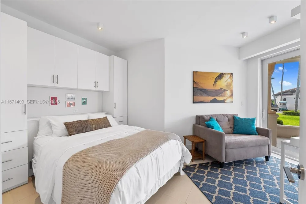 15713 Fisher Island Dr #15713 Miami Beach, FL 33109