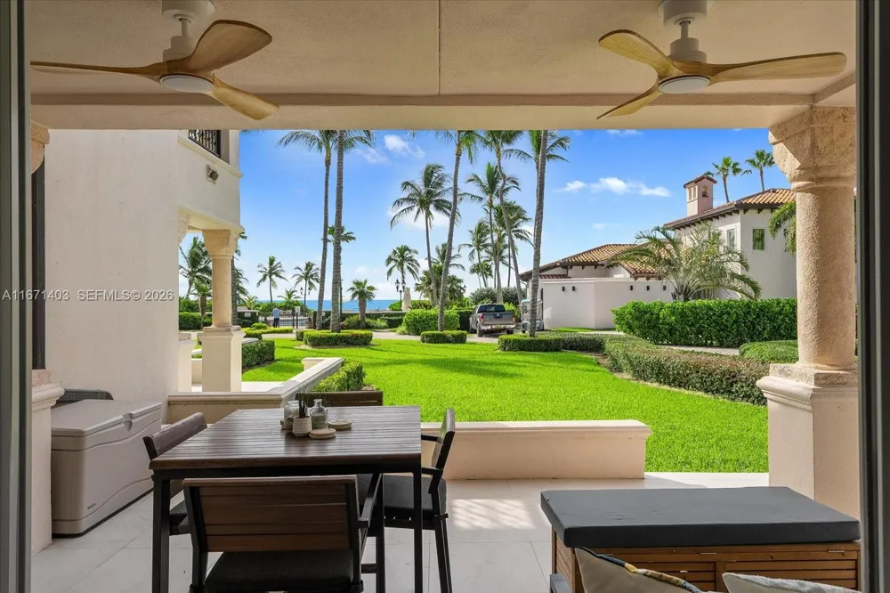 15713 Fisher Island Dr #15713 Miami Beach, FL 33109