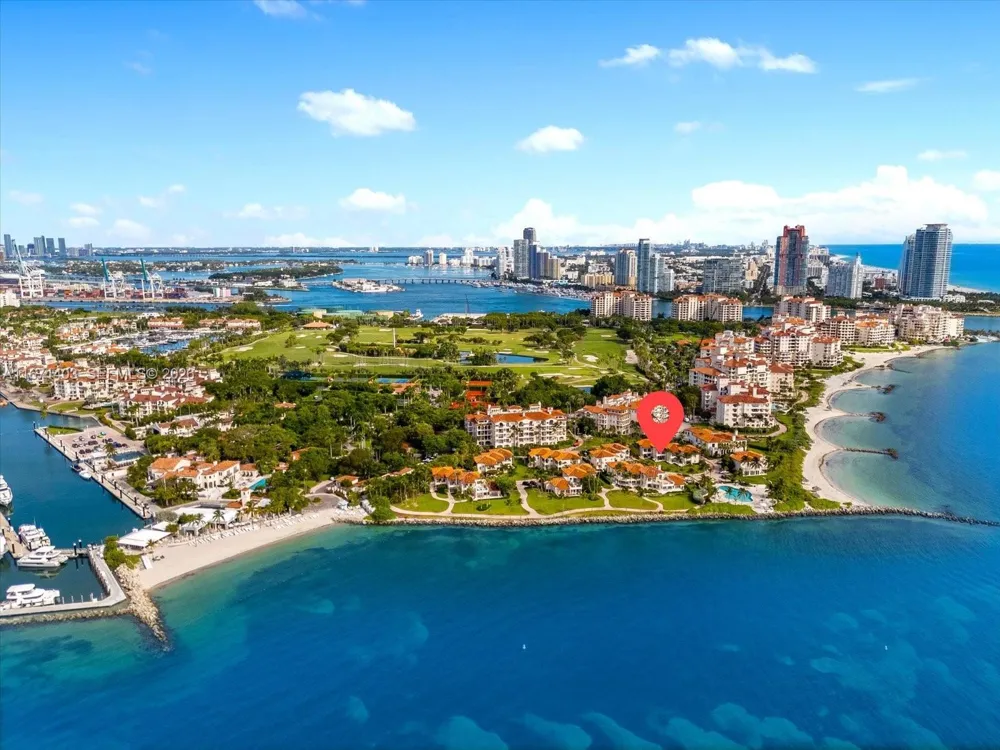 15713 Fisher Island Dr #15713 Miami Beach, FL 33109