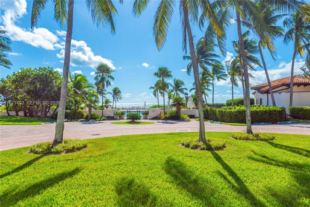 15713 Fisher Island Dr #15713 Miami Beach, FL 33109