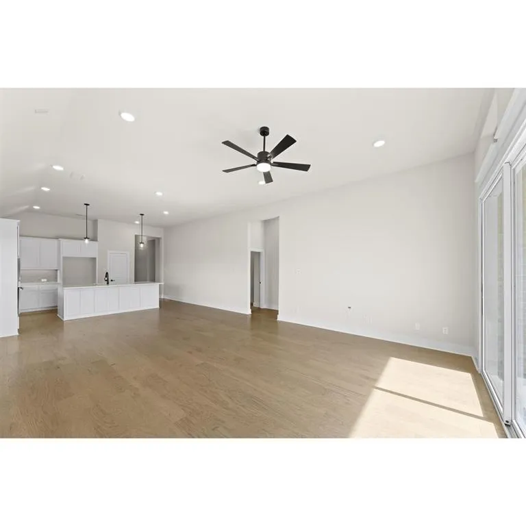 2000 Harmony Pine Way Mesquite, TX 75181